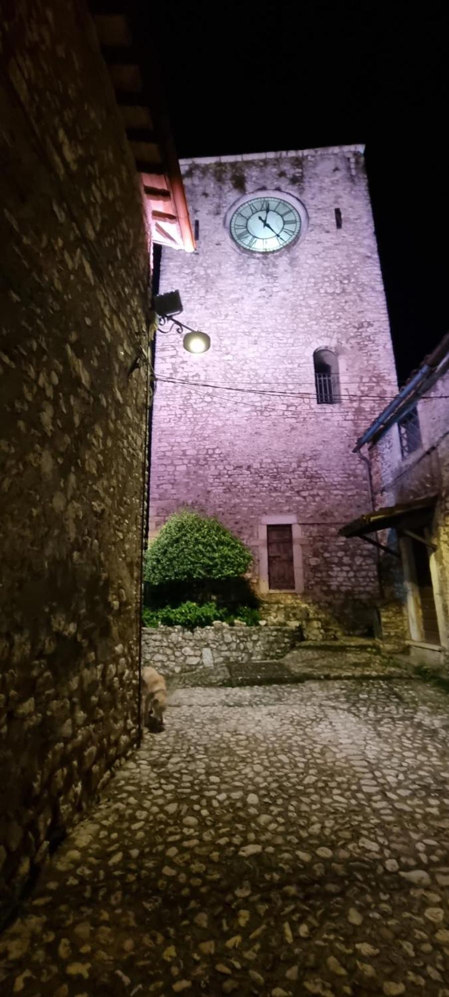 Cuore Del Castello Arrone Exteriör bild
